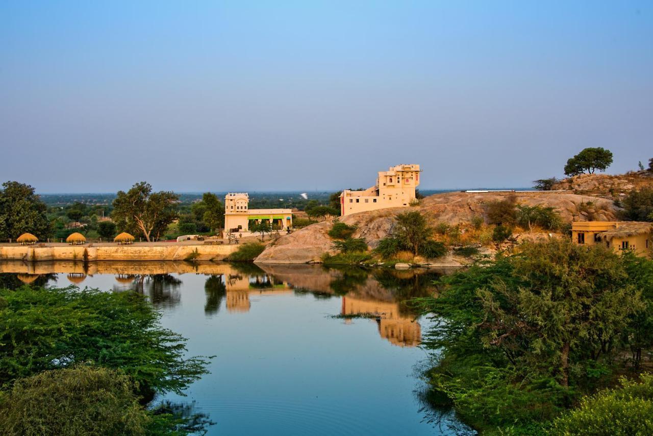 Brij Lakshman Sagar, Pali - Small Luxury Hotels Of The World Raipur  ภายนอก รูปภาพ
