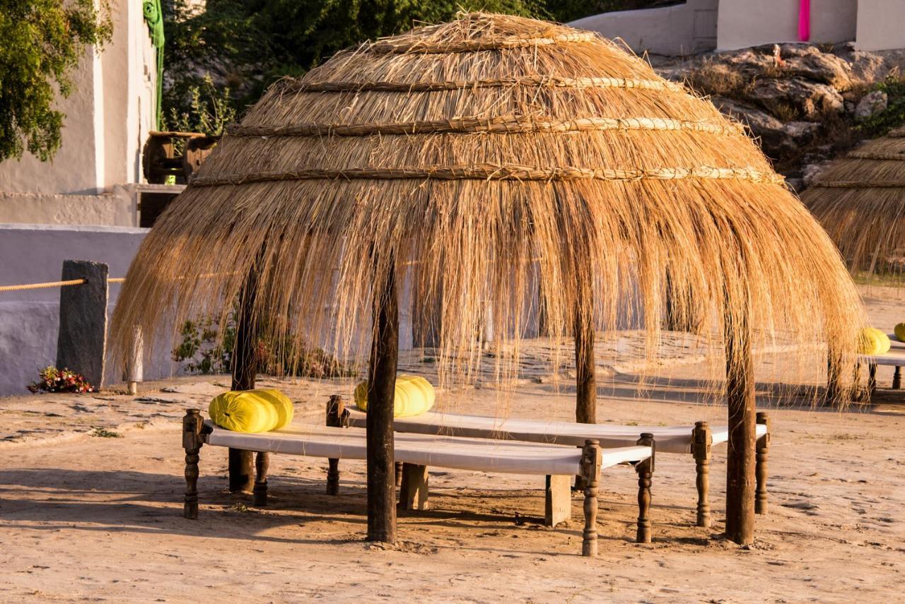 Brij Lakshman Sagar, Pali - Small Luxury Hotels Of The World Raipur  ภายนอก รูปภาพ